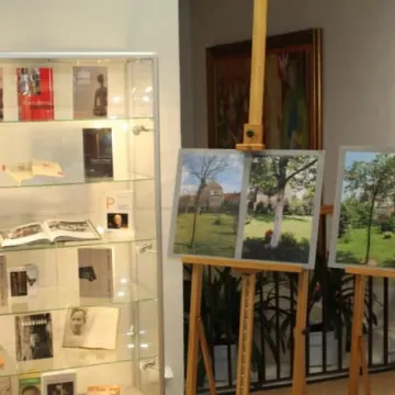 Różewicz w bibliotece