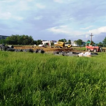 Co słychać na budowie basenu?