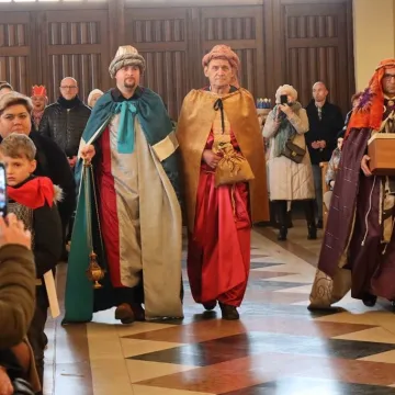 Orszak Trzech Króli 2023 w Radomsku