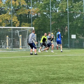 Gołębiarze zwiększają przewagę punktową