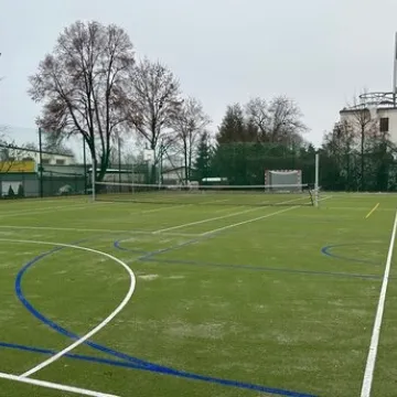 Nowe boisko przy I LO w Radomsku gotowe