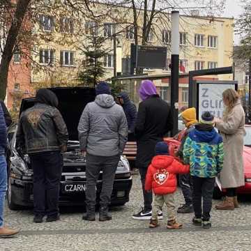 Parada zabytkowych pojazdów w Radomsku – święto miłośników klasycznej motoryzacji