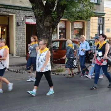 Wierni z Radomska wyruszyli na Jasną Górę