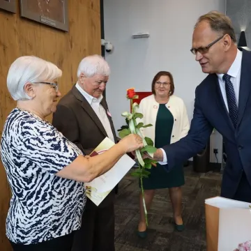 Złoci Małżonkowie uhonorowani medalami