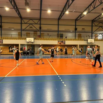 Turniej „Basket Niepodległości 2025” w Radomsku