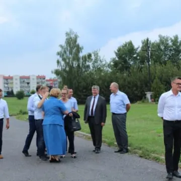 Marszałek Stępień spotkał się z Platformą Dialogu