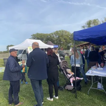 Okrajszów ma swój ekologiczny skwerek. Wielkie otwarcie z piknikiem