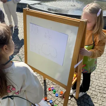 „Kocham moje miasto”. Wizje Radomska oczami przedszkolaków