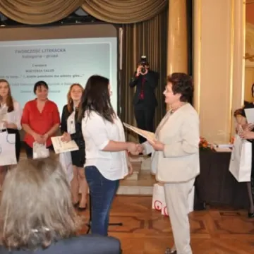 Uczennice Elektryka najlepsze w województwie