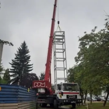 W Urzędzie Miasta w Radomsku montowana jest winda