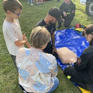 Okrajszów ma swój ekologiczny skwerek. Wielkie otwarcie z piknikiem