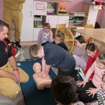 „Czad i ogień – obudź czujność” – akcja w szkole w Strzałkowie