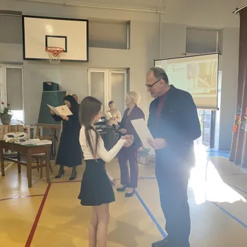 Najlepsi z najlepszych. Uczniowie  nagrodzeni stypendiami prezydenta