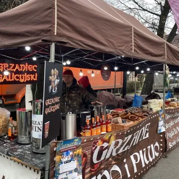 Plac 3 Maja w Radomsku zamienił się w świąteczne miasteczko