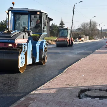 Piotrków Tryb.: Zalesicka już z asfaltem