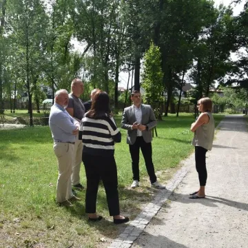 Lamus w Gorzędowie odzyskuje blask