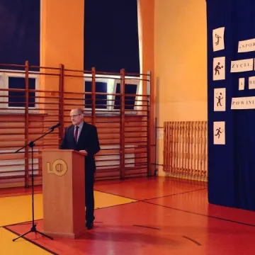 Nowe boisko służy już uczniom I LO w Radomsku