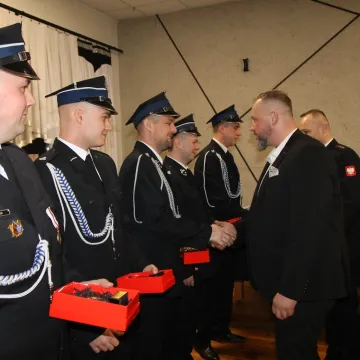 Sprzęt ratujący życie trafił do OSP w Radziechowicach Pierwszych