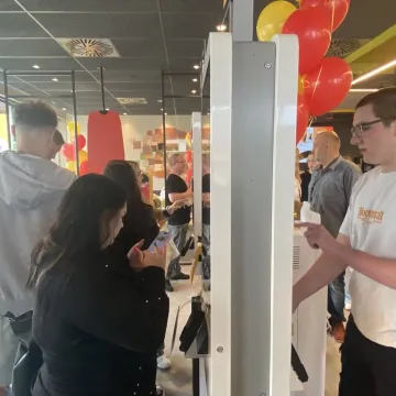 Tłumy na otwarciu McDonald’s w Radomsku