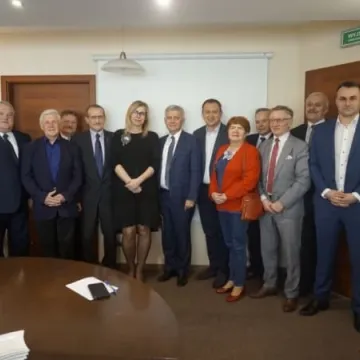 Spotkanie samorządowców z Markiem Belką