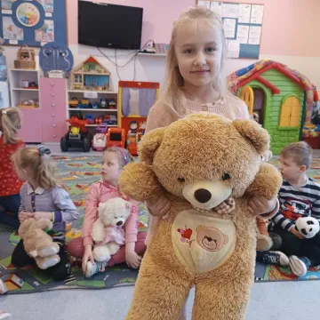 Dzień Pluszowego Misia w PSP nr 8 w Radomsku