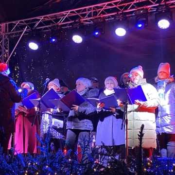 [WIDEO] Halina Mlynkova na Jarmarku Bożonarodzeniowym w Radomsku