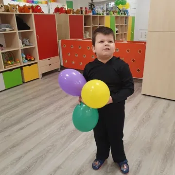 To ich pierwszy taki bal...