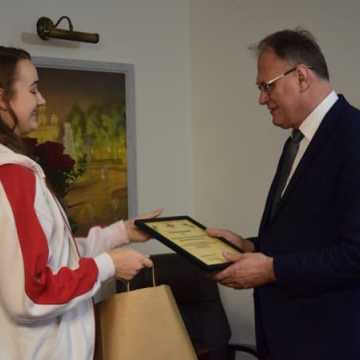Gratulacje od prezydenta Radomska dla Weroniki Mazur 