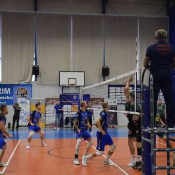 Wygrana i awans na pierwsze miejsce w tabeli METPRIM Volley Radomsko