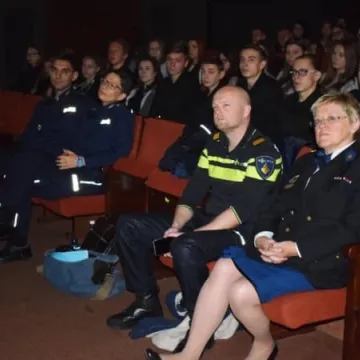 Z policją o pracy w Holandii 