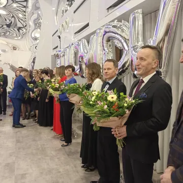 Studniówka 2024: bal maturzystów radomszczańskiego „mechanika”