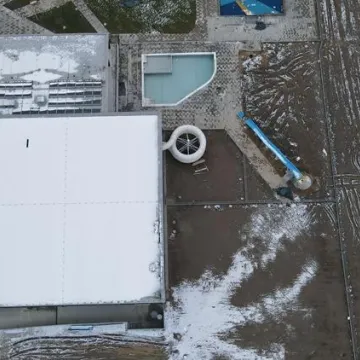 Odbiory techniczne nowego basenu wstrzymane. Ujawniono kilkaset usterek