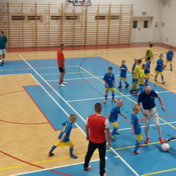 Świąteczne granie w Akademii Młodego Piłkarza RKS Radomsko