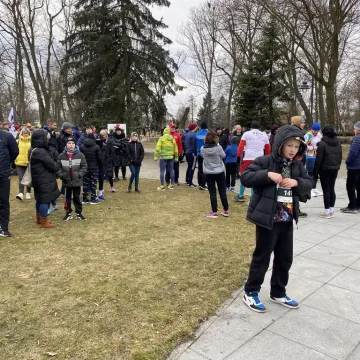 [WIDEO] Radomsko uczciło Żołnierzy Wyklętych biegiem Tropem Wilczym