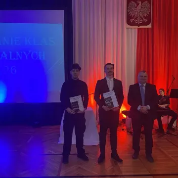 Elektryk pożegnał absolwentów. Teraz czas na maturę