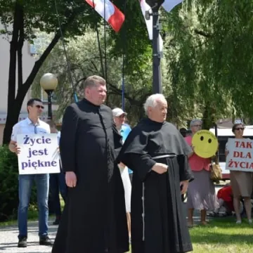 Polska Rodziną Silna!