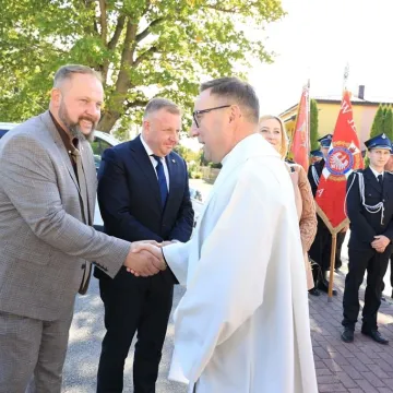 Lokalne tradycje w centrum uwagi podczas święta ziemniaka w Dmeninie