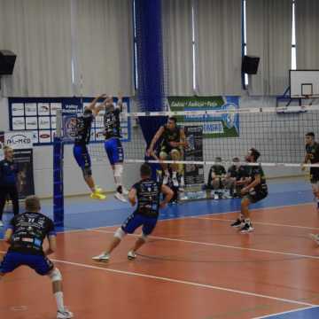 Wygrana i awans na pierwsze miejsce w tabeli METPRIM Volley Radomsko