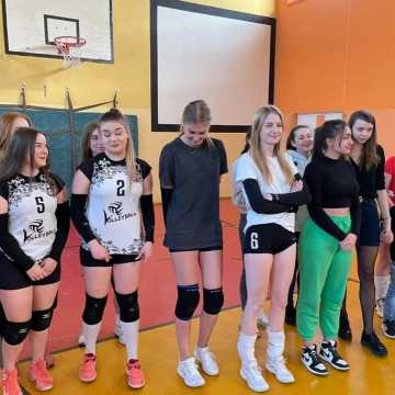 Dziewczyny z Dark Team wygrały Amatorską Ligę Siatkówki w Radomsku