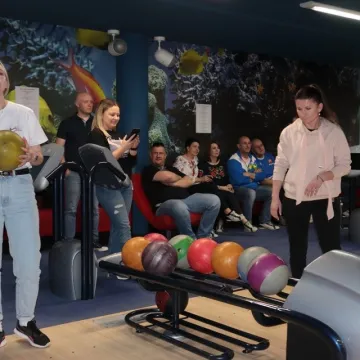 Samorządowcy grali w kręgle