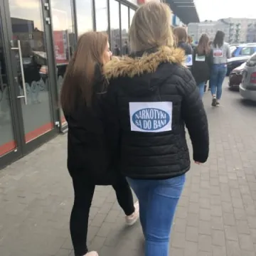 Uliczny happening uczniów Mechanika