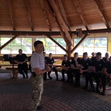 Manewry klasy mundurowej Mechanika