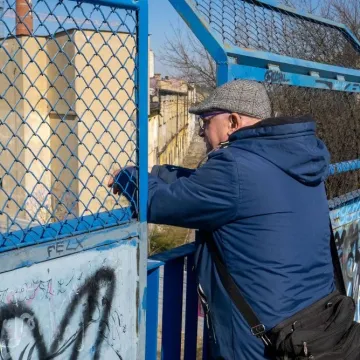 Foto Pozytyw „Poza utartym szlakiem”