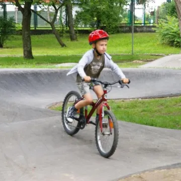 Pumptrack w Radomsku oficjalnie oddany do użytku