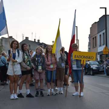 Podróż wiary. Pielgrzymi z Radomska w drodze na Jasną Górę