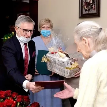 Najserdeczniejsze życzenia dla 100-latki!