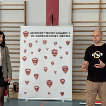 Młodzież ZSP nr 1 uczyła się, jak dbać o zdrowie i formę