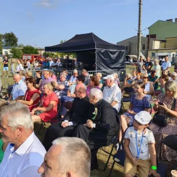 Dożynki w Jedlnie: koncerty, atrakcje i podziękowania za plony