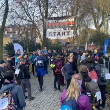 Na trasie Pieszego Maratonu Niepodległości