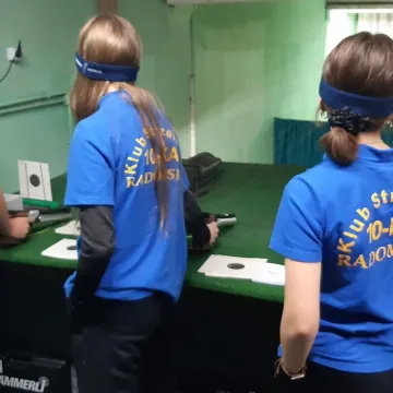 8 medali dla pistoleciarzy z OKSS „10-tka”